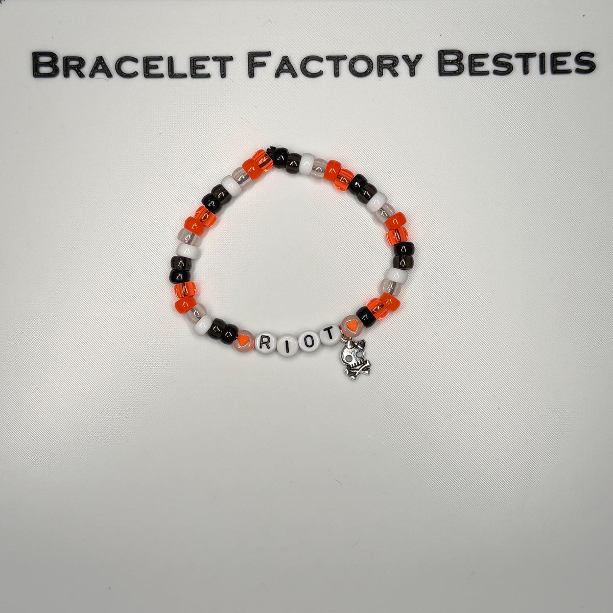 PARAMORE - Riot! Album Inspired Friendship Bracelets