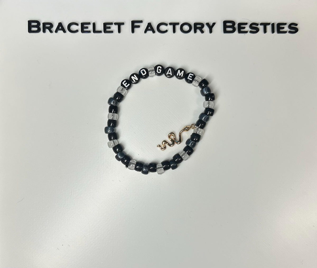 Taylor Swift - Reputation album inspired friendship bracelets