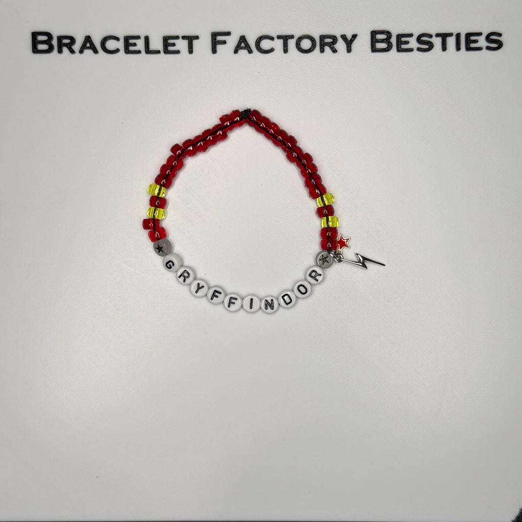 Harry potter Themed - Hogwarts House inspired friendship bracelets!