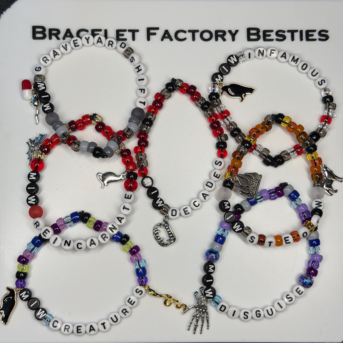 Motionless In White inspired friendship bracelets (all albums!)